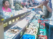 Rupiah Anjlok, Pedagang Batu Akik Tiarap