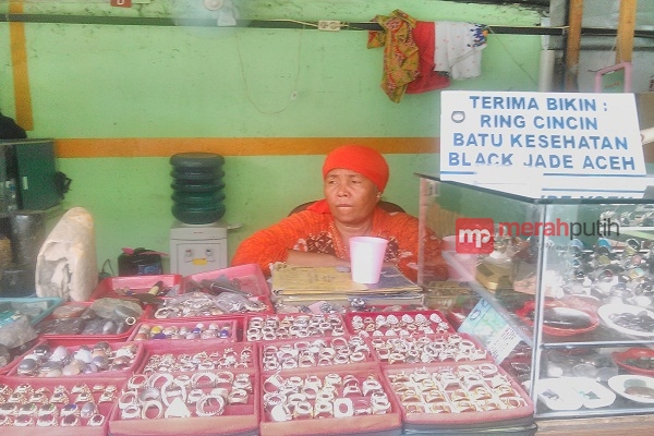 Demam Batu Akik Berakhir, Pedagang Rugi Ratusan Juta Rupiah