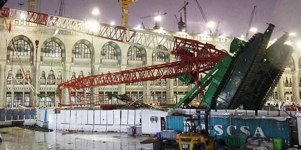 Raja Salman Perintahkan Penyelidikan Crane Roboh