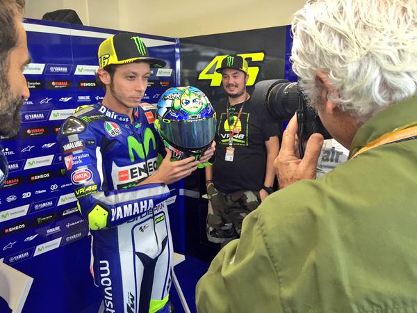 Valentino Rossi Beberkan Makna Desain Helm Spesialnya