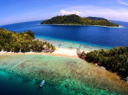 Keindahan Pulau Pamutusan yang Belum Terjamah