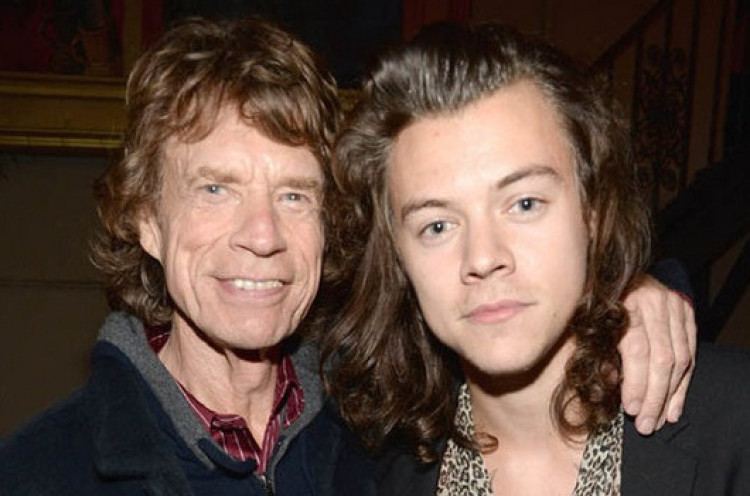Mick Jagger Yakin Harry Styles Sukses Menjadi Rockstar