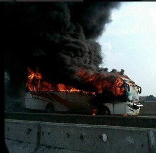 Arus Kendaraan di Tol Purbaleunyi Normal Pasca Bus Terbakar 