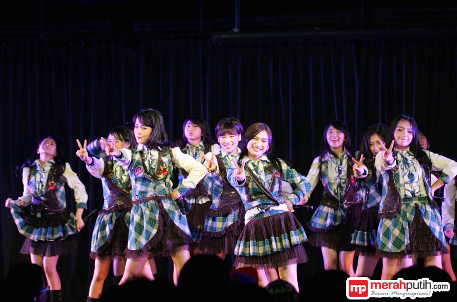 Penampilan Seru JKT48 dalam AKB48 Show di Jepang