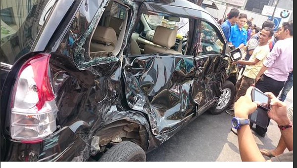 Tabrakan Maut di Warung Buncit, Dua Orang Tewas