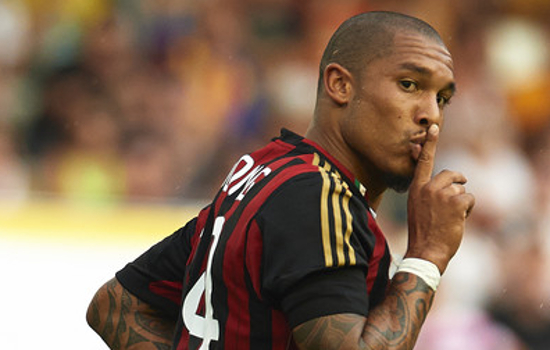 De Jong Yakin AC Milan Lalui Musim dengan Baik
