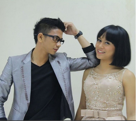 Video Keseruan Rizki dan Lesti saat Masak Bareng