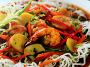 Cicipi Nikmatnya Semur Soun Goreng Campur