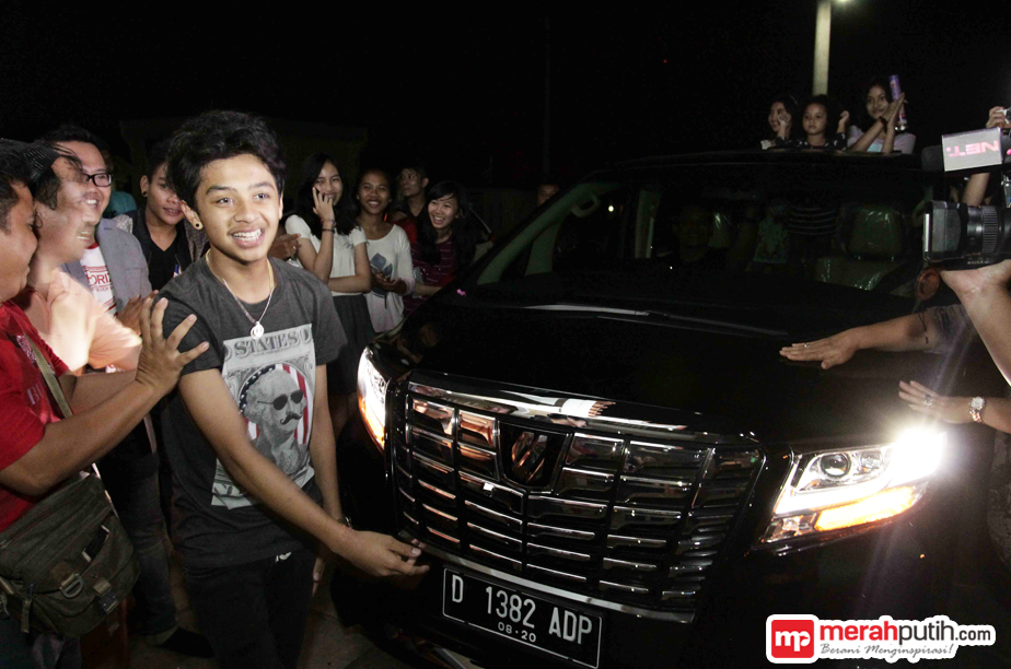 Ulang Tahun, Bastian Dapat Kado Mobil Mewah
