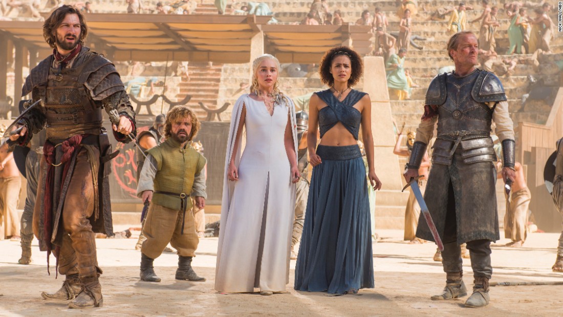 Penampilan Glamor Para Bintang Game of Thrones di Emmy Awards 2015