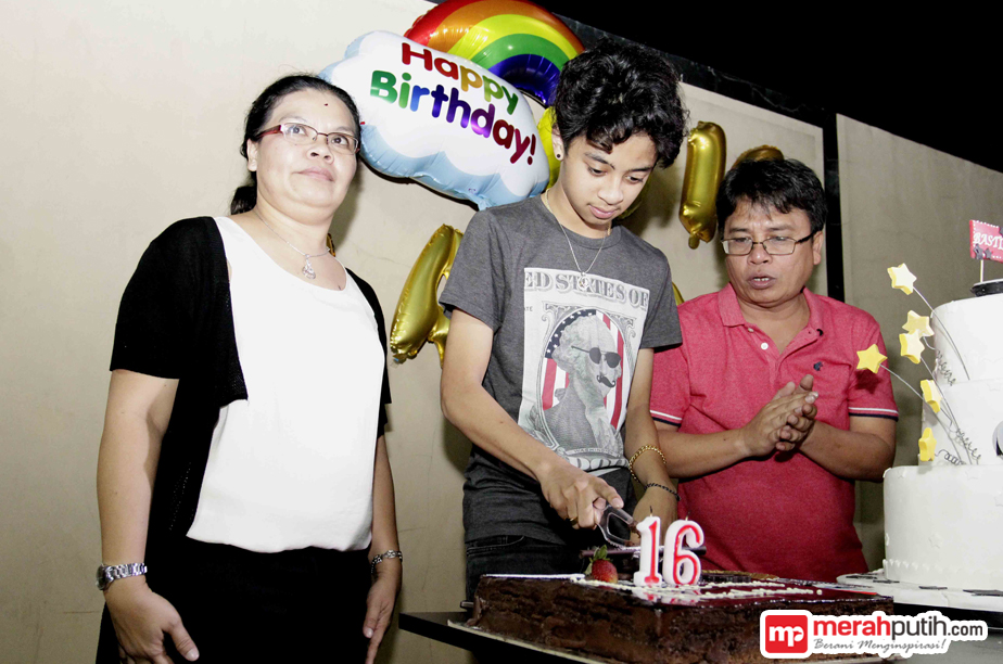 Ulang Tahun ke-16 Bastian Gelar Pesta Privat 