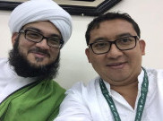 Enggak Ada Risiko, Fadli Zon Swafoto Bareng Ulama Mekkah
