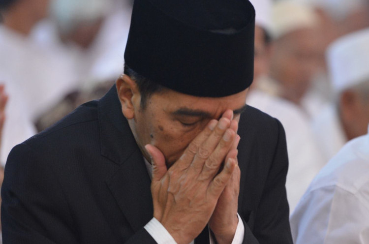 Target Pajak Tidak Tercapai, Jokowi Harus Minta Maaf Kepada Rakyat 