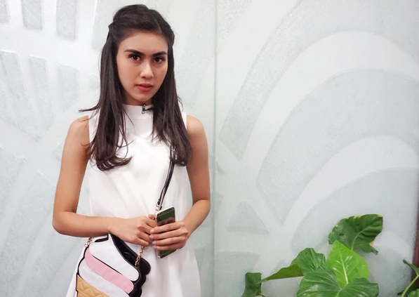 Syahnaz Sadiqah Ternyata Fans Berat Adipati Dolken