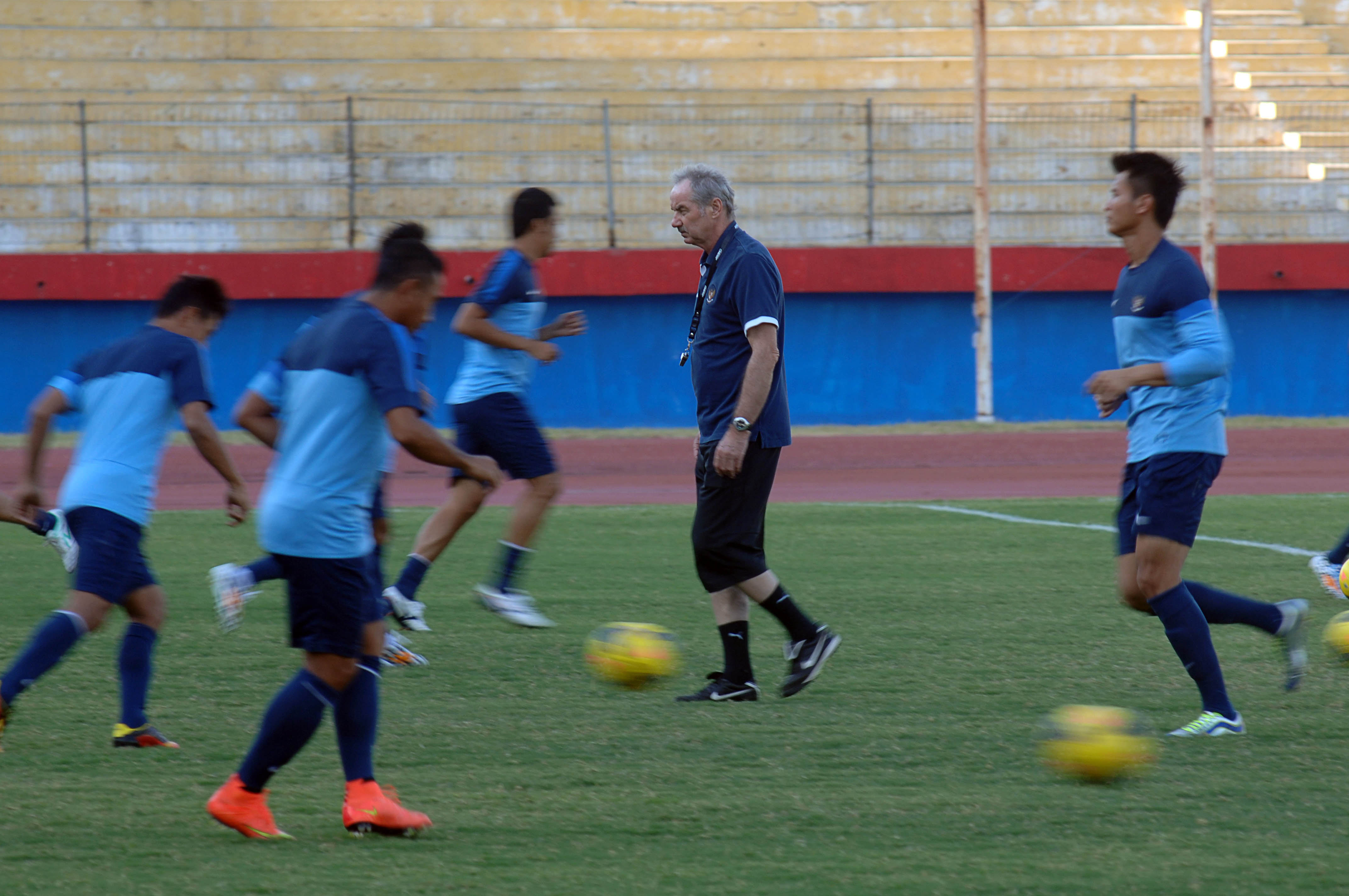 Diisukan Meninggal, Riedl Pastikan Sehat