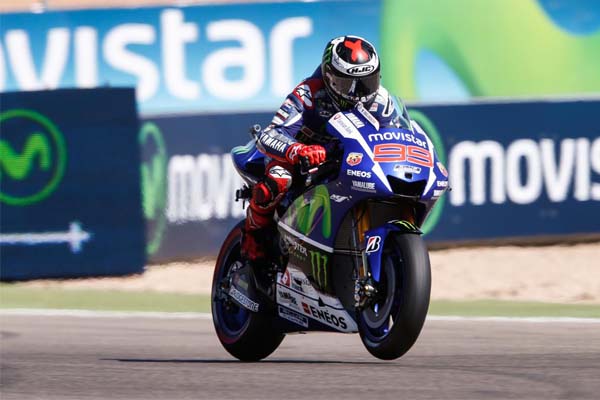 Jorge Lorenzo Main Bersih di Aragon