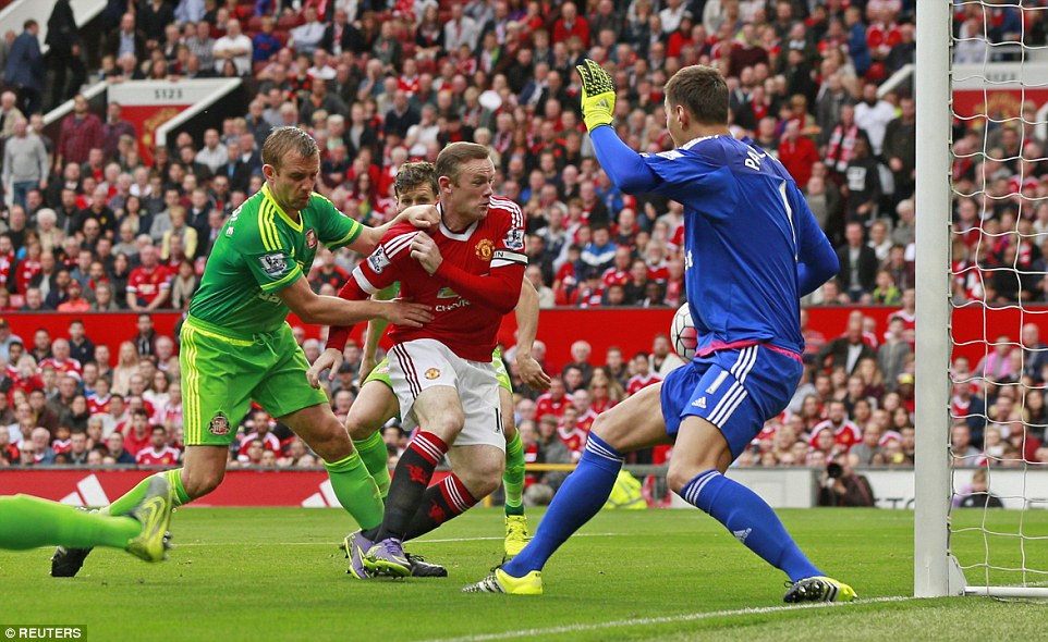 Bungkam Sunderland, Man United Rajai Klasemen