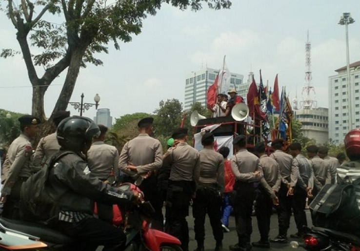 Pecat Kader, DPC PDIP Sleman Digeruduk Massa