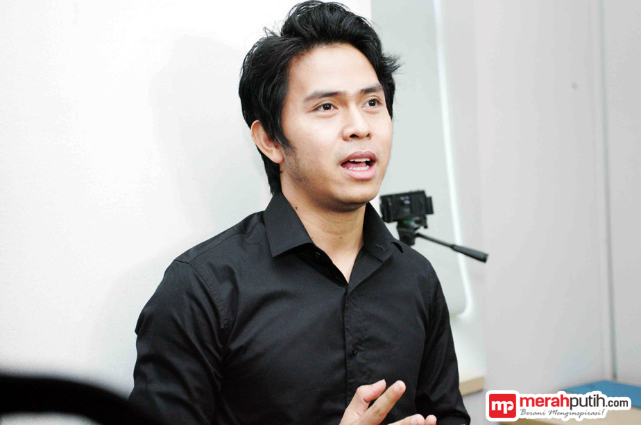 Rilis Album Kedua, Cakra Khan Masukan Lagu Sunda