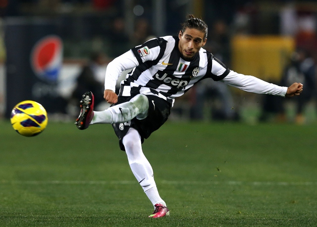 Nyetir Sambil Mabuk, Juventus Hukum Beknya