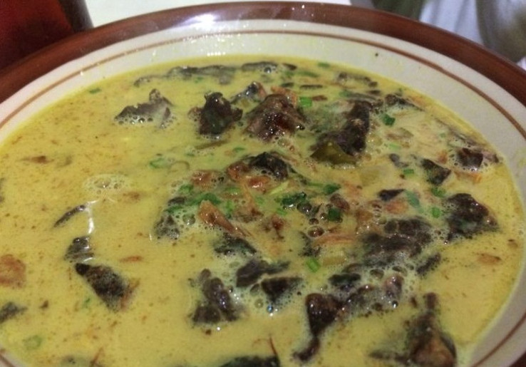 Nikmati Kelezatan Soto Kuning Bogor yang Menggoyang Lidah