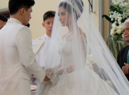 Potret Romantis Pernikahan Chelsea Olivia-Glenn Alinskie