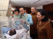 Momen Ketegangan SBY dan Hatta Rajasa Sambut Kelahiran Cucu