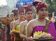 Semarak Parade Budaya Lombok-Sumbawa di CFD Bandung