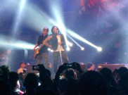 Ari Lasso Duet Bareng Yuke Sampurna di Konser 