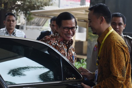 Seskab: Rakyat Berhak Polisikan Setya Novanto dan Riza Chalid