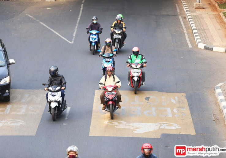 UberJek Ojek Online Tanpa Seragam