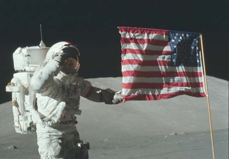 NASA Rilis Foto Bukti Pendaratan Apollo di Bulan