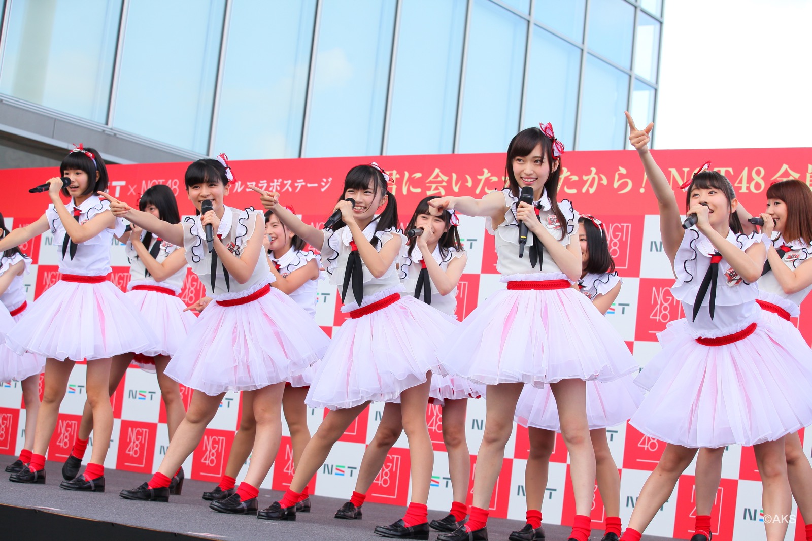 Penampilan ke-2 NGT48 Penuh Semangat