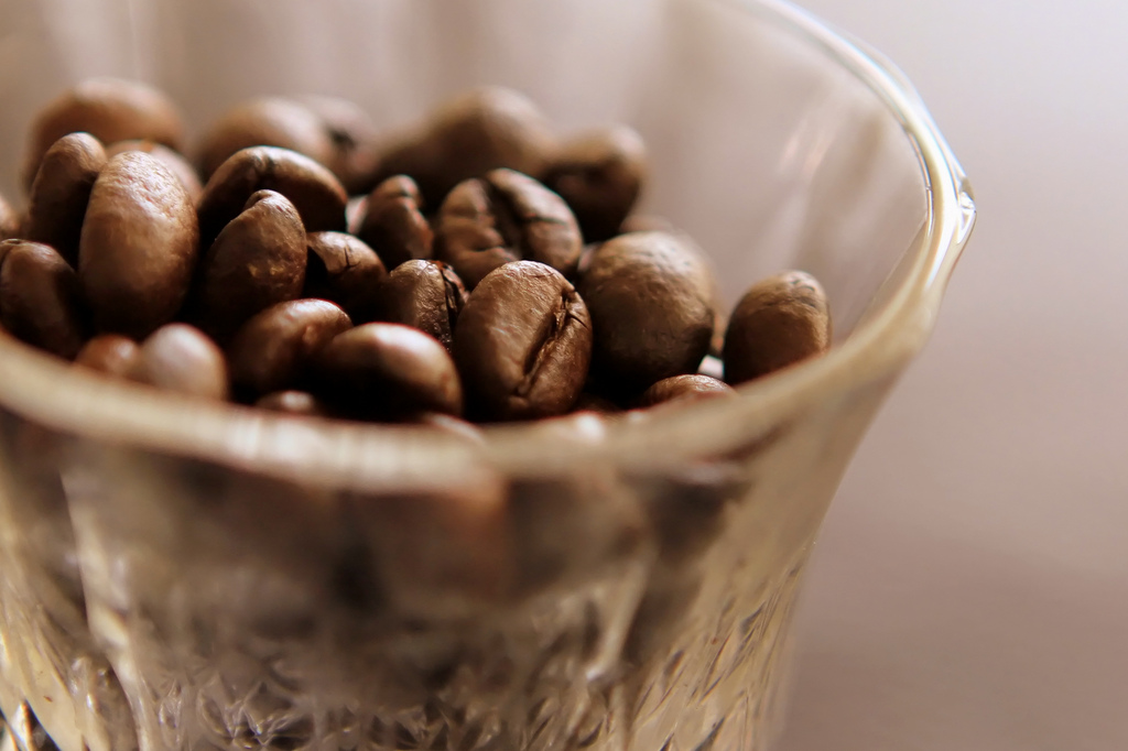 Cara Efektif Berhenti Kecanduan Kopi dalam Seminggu