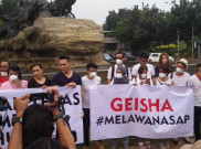 Geisha dan Artis Ibukota Gelar Aksi Solidaritas Bencana Kabut Asap