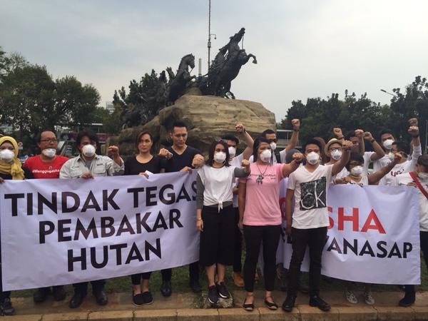 Melanie Subono Sebut Ada Permainan Dibalik Bencana Kabut Asap