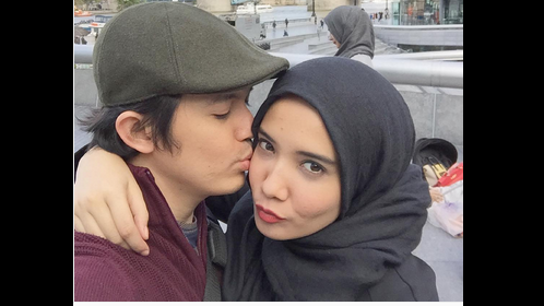 Cara Unik Irwansyah Bahagiakan Istri