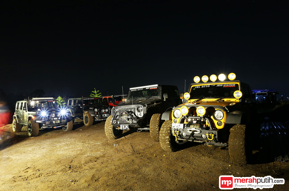Usung Misi Ganda, Klub JSI Kendarai Wrangler Rubicon ke Beijing