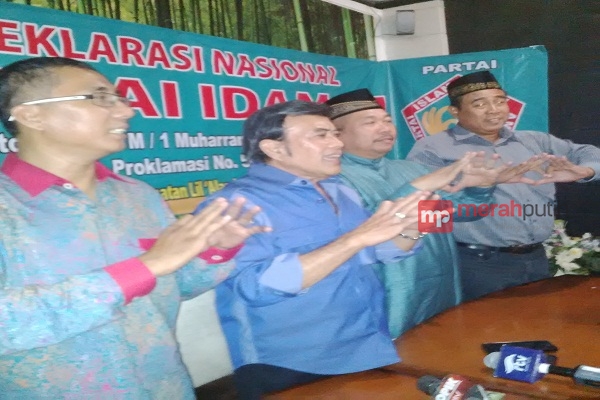 Rhoma Irama Kutuk Pernikahan Sesama Jenis