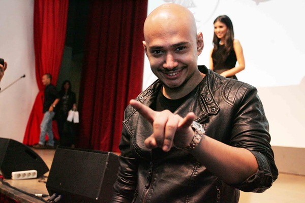 Besar dengan Musik Rock, Husein Kaget Bawakan Lagu Disney