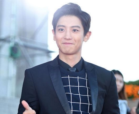 Chanyeol EXO Pamer Suara Lewat Cover Lagu 'All of Me' John Legend
