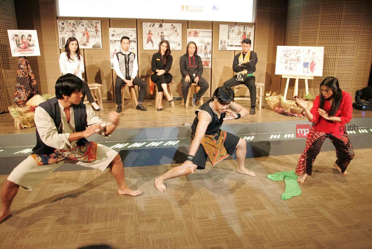 Pentas Jawara Langgam Hati dari Marunda, Pertunjukan Silat ala Betawi