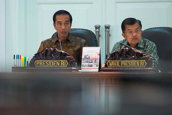 Hampir Setahun, Pemerintahan Jokowi Perburuk Angka Kemiskinan