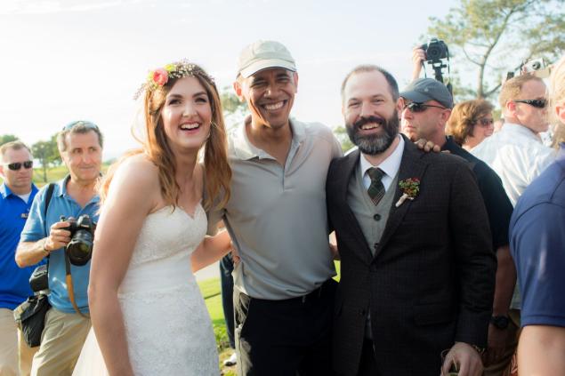 Kejutan Obama untuk Sepasang Pengantin Baru