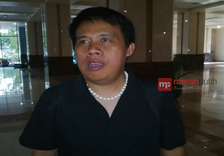 Uchok Sky Khadafi: Relawan Palang Hitam Layak Jadi PNS