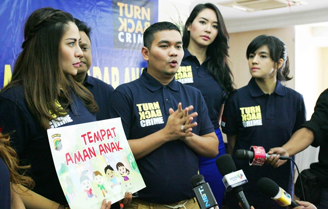 Indra Bekti Berikan Pendidikan Seks Pada Anak
