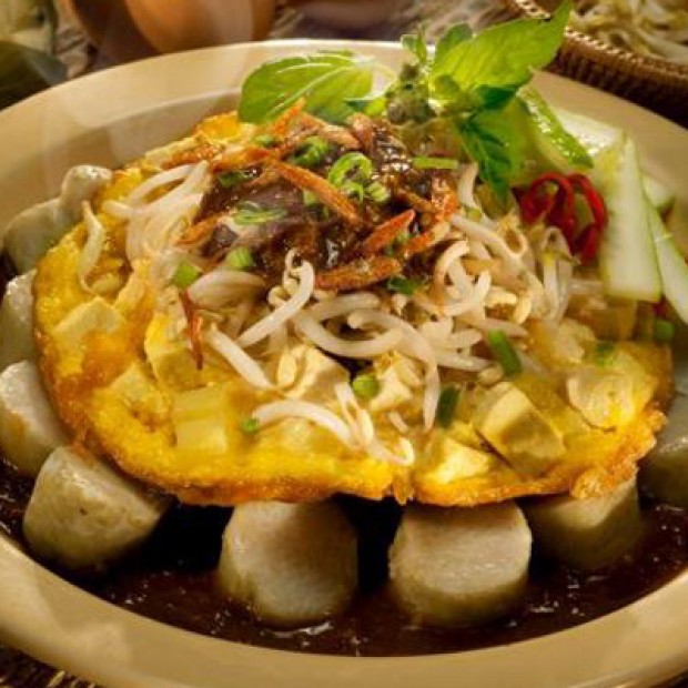Tahu Tek Telur, Kuliner Unik Surabaya