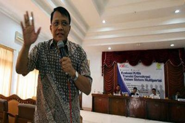J Kristiadi: Partai NasDem Akan Gali Kubur Sendiri