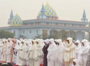 Kunjungan Mensos ke Lokasi Bencana Kabut Asap
