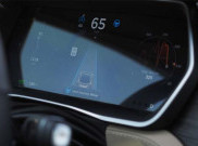 Autopilot Tesla Disetujui di Seluruh Dunia